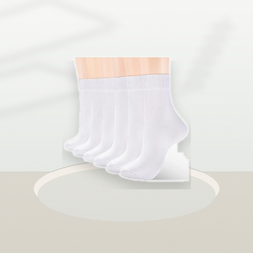 Pinvessa White Thin Crew Socks