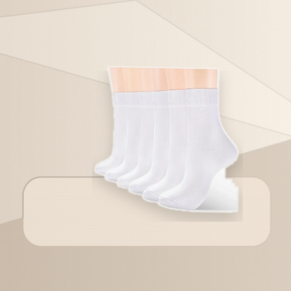 Pinvessa White Thin Crew Socks