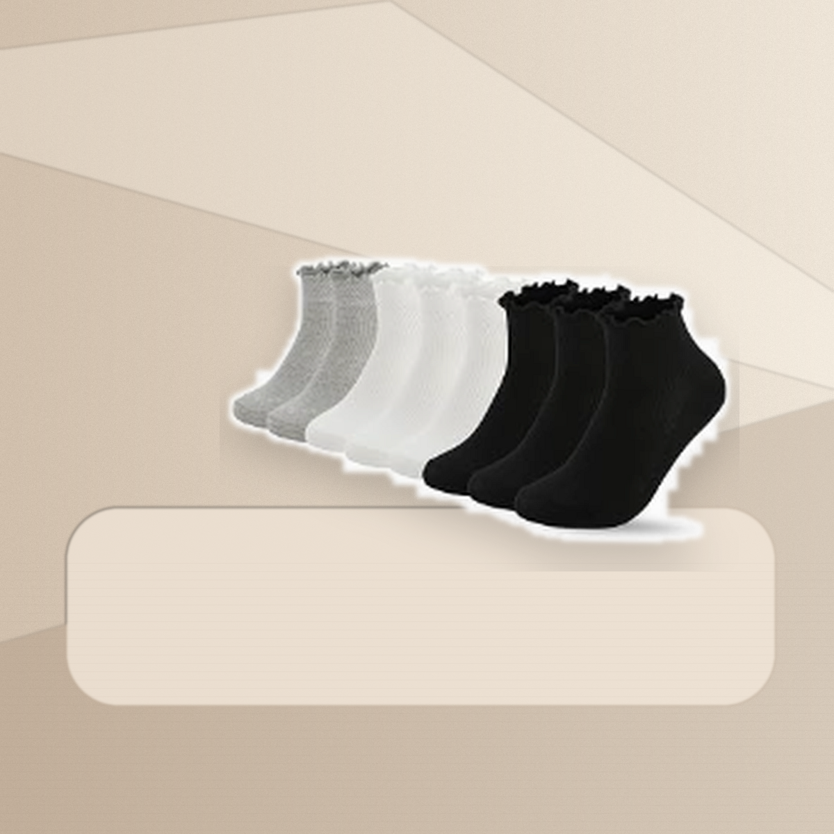 Pinvessa Frilly Ankle Socks